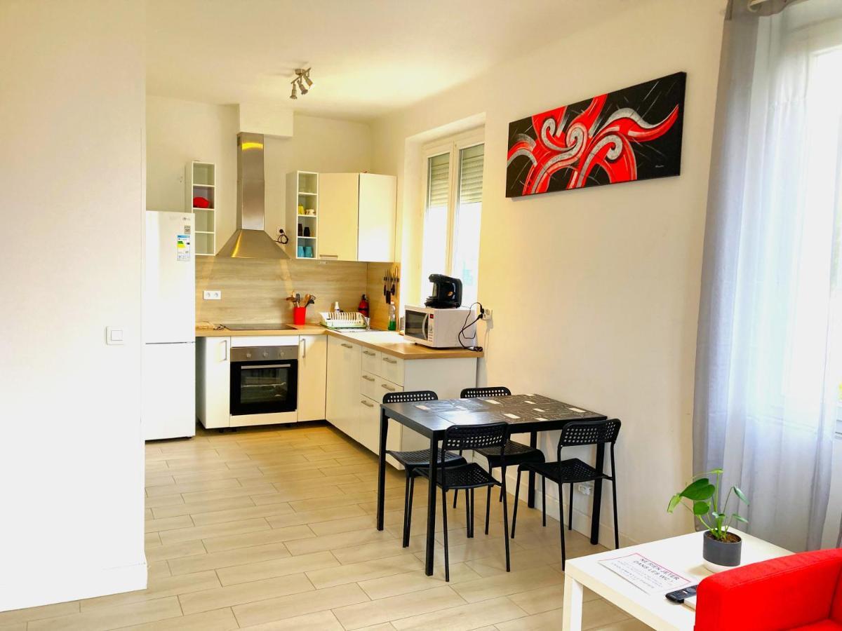 Blue Summer Vibes Duplex Studio For 4P, Ac, Sea View, Parking, Beach At 50M, Spa Access -3 ลาซิโอตาต์ ภายนอก รูปภาพ